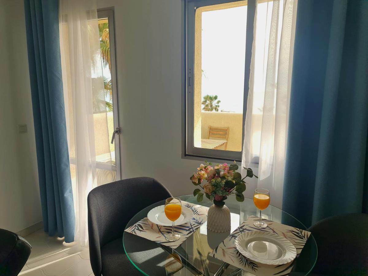 Precioso Apartamento Con Piscinas Y Vistas Al Mar. Benalmádena Buitenkant foto