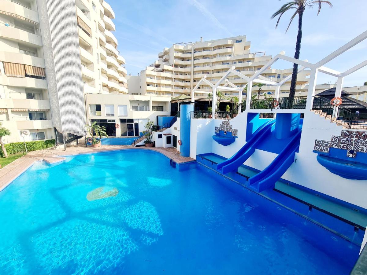 Precioso Apartamento Con Piscinas Y Vistas Al Mar. Benalmádena Buitenkant foto
