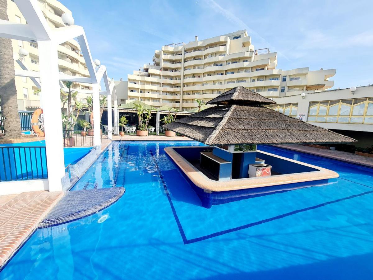 Precioso Apartamento Con Piscinas Y Vistas Al Mar. Benalmádena Buitenkant foto